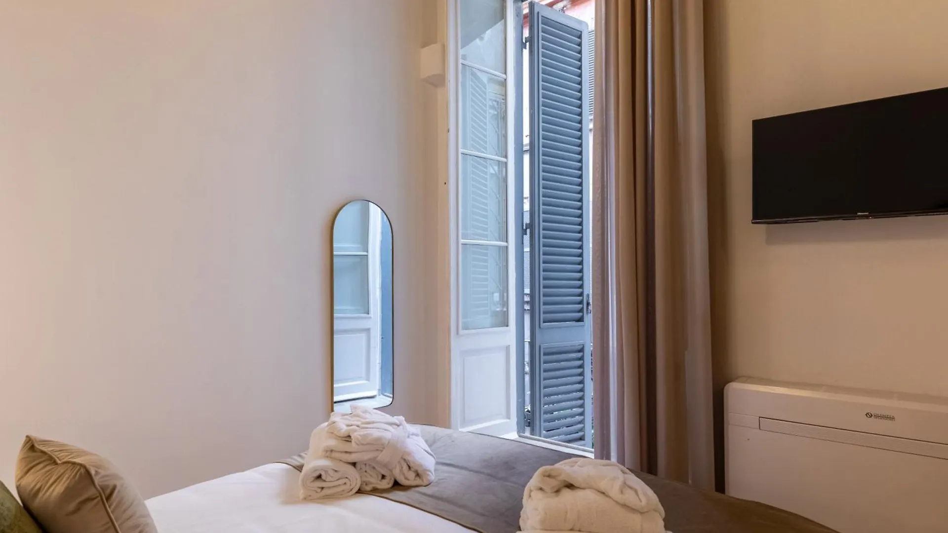 Suite Trevi Řím